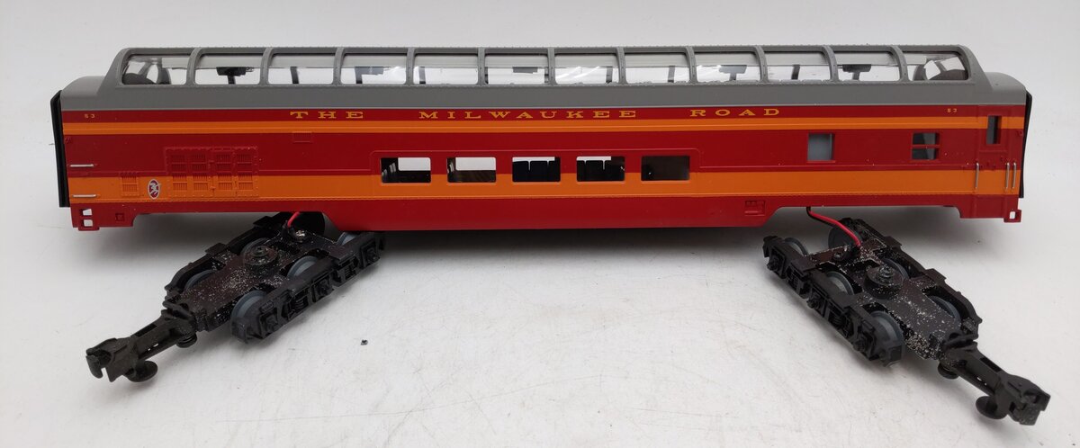 MTH 20-6752 O Gauge Milwaukee Road 70' Full Length Vista Dome Passenger Car #53/Box