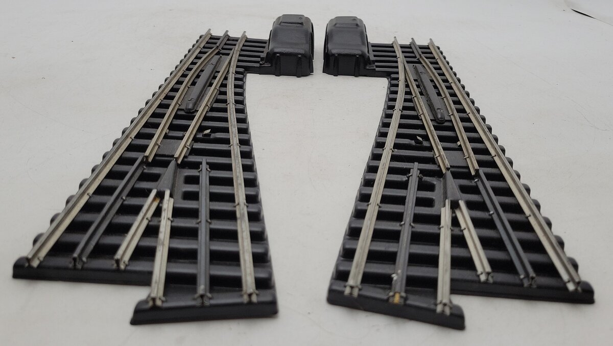 Gargraves 103 & 104 O 100" Phantom R&L Hand Turnout w/ Polaris Switches [2] EX