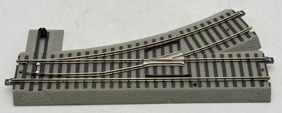 American Flyer 6-47941 S Left Hand R-20 FasTrack Command/Remote Switch Turnout EX