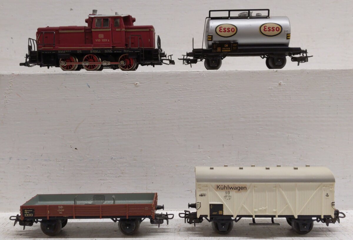 Marklin 3264 HO Scale Locomotive & Freight Car Starter Set EX/Box