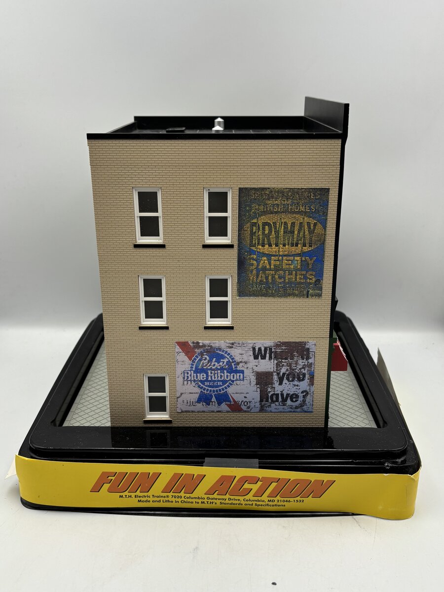 MTH 30-90385 Kaestner Holtzmann Furnature Store - Built-Up