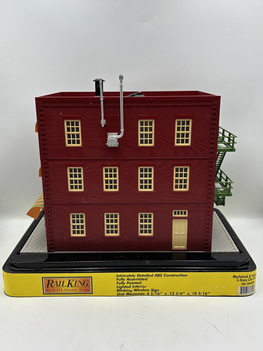 MTH 30-90409 Macintosh Son's Paints 3-Story City Building w/Fire EX/Box