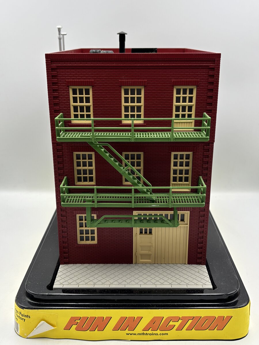 MTH 30-90409 Macintosh Son's Paints 3-Story City Building w/Fire EX/Box