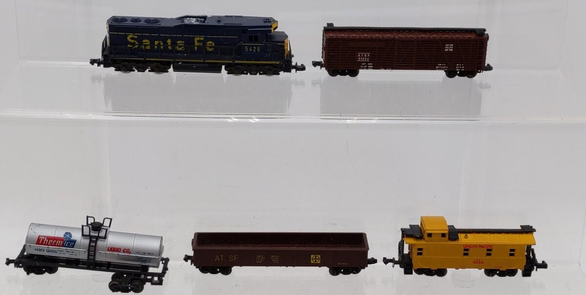 AHM 4614C N AT&SF GP-30 Horseshoe Frieght Train Set/Box