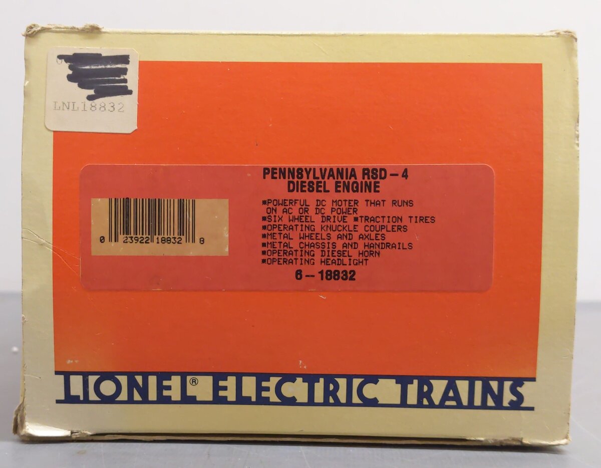 Lionel 6-18832 O Gauge Pennsylvania RSD-4 Diesel Locomotive #8446 VG/Box