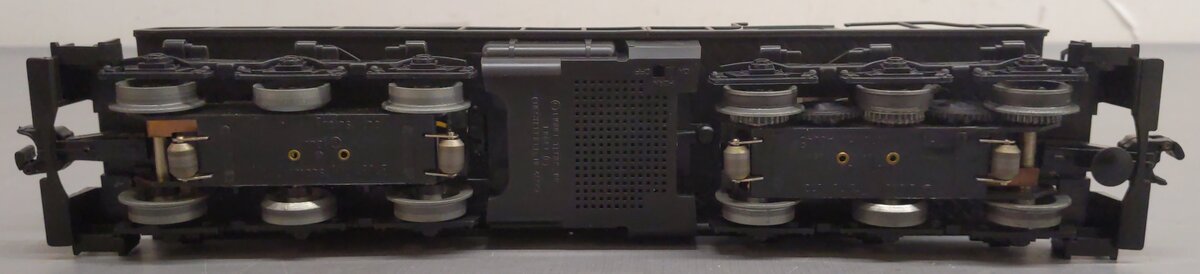 Lionel 6-18832 O Gauge Pennsylvania RSD-4 Diesel Locomotive #8446 VG/Box