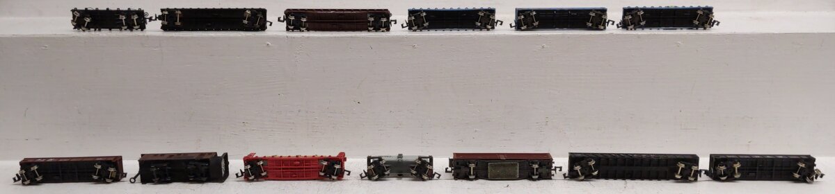 Atlas & Other N Scale Assorted Freight Trains [13] VG