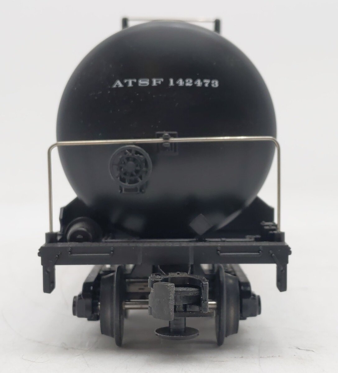 MTH 20-96016 O Gauge Santa Fe Unibody Tank Car #142473 EX/Box