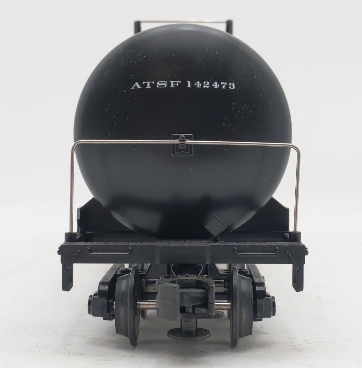 MTH 20-96016 O Gauge Santa Fe Unibody Tank Car #142473 EX/Box