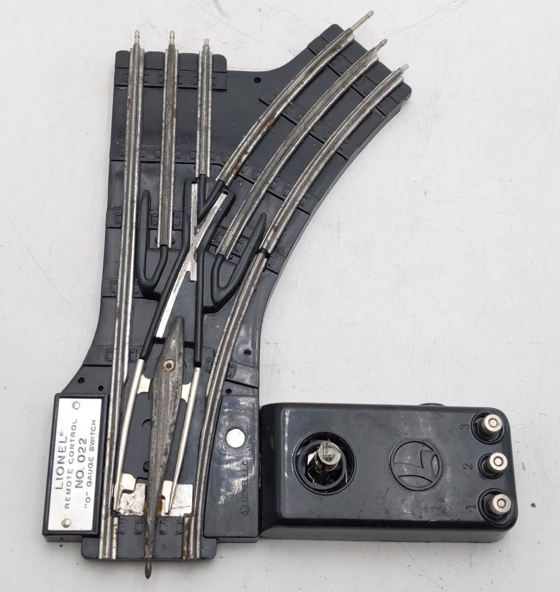Lionel 6-14063 O 31" Remote-Control Right Hand Switch Turnout VG