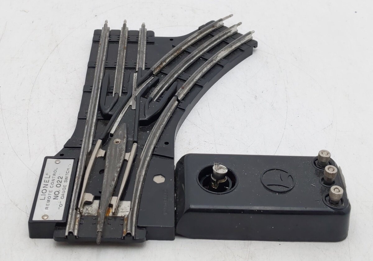 Lionel 6-14063 O 31" Remote-Control Right Hand Switch Turnout VG
