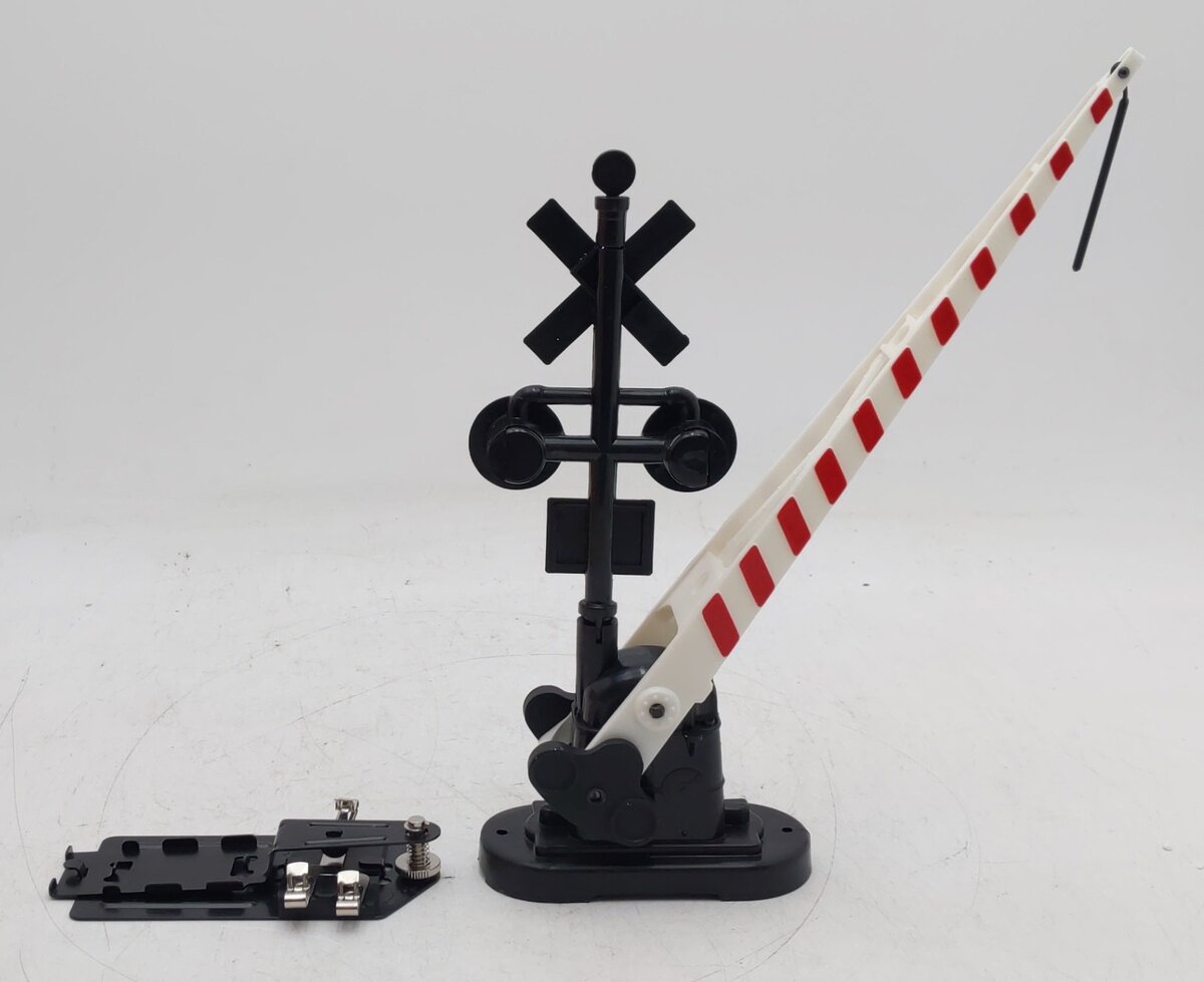 Lionel 6-62162 O Operating Crossing Gate & Signal EX/Box