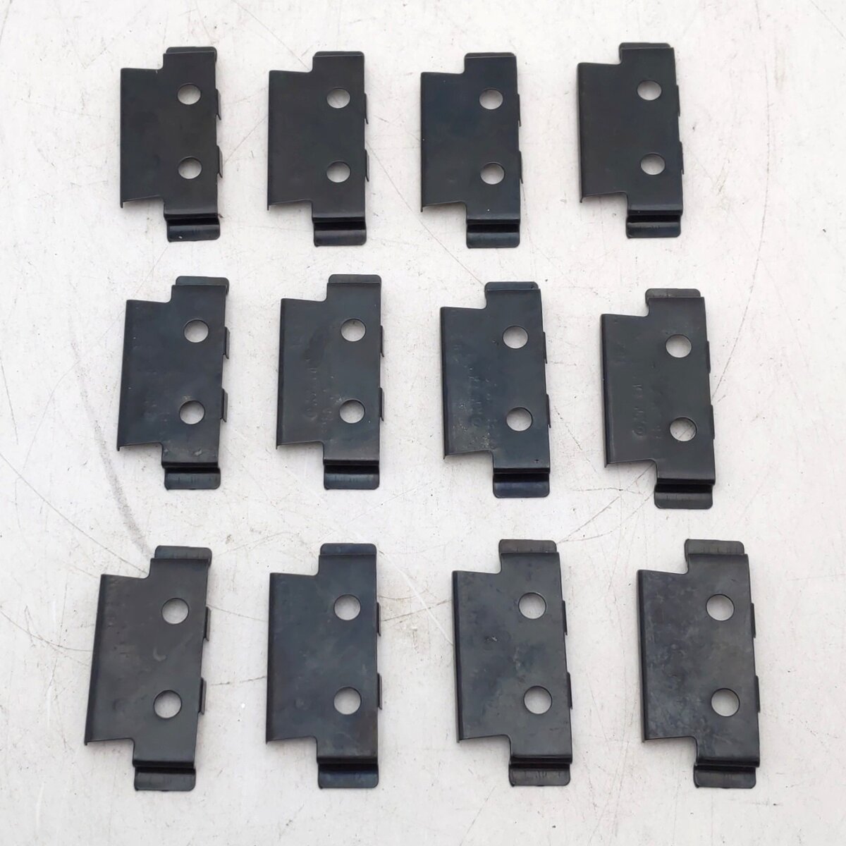 Lionel 6-62901 O-27 Scale Track Clips (Box of 12) EX/Box