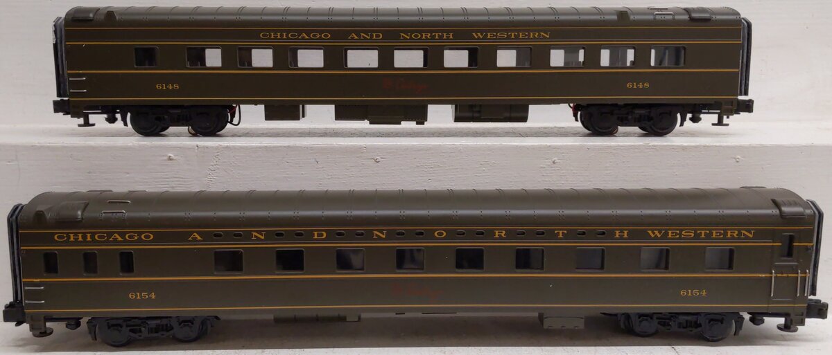 MTH 20-6636 O Gauge C&NW 70' Streamlined Sleeper/Diner Passenger Car Set LN/Box