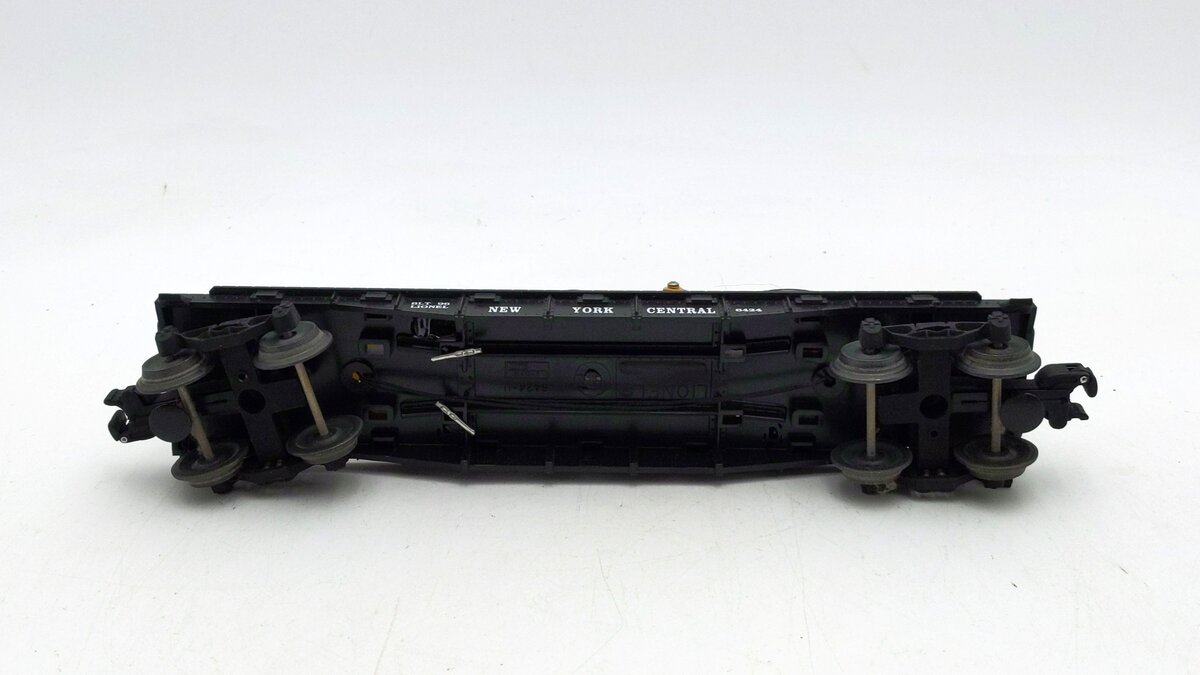 Lionel 6-16954 O Gauge New York Central Flatcar with ERTL Scraper #6424 EX/Box