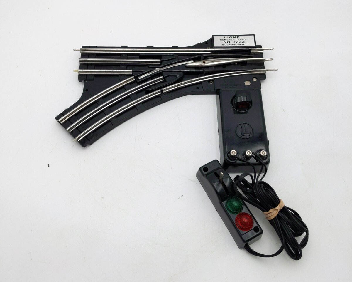 Lionel 6-5133 O Left Hand Remote Control Switch Turnout VG/Box