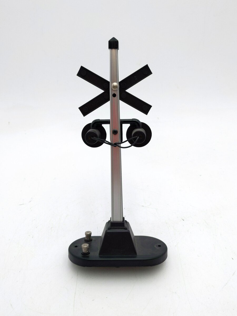 Lionel 6-12888 O Gauge #154 Railroad Crossing Highway Flasher Signal EX/Box