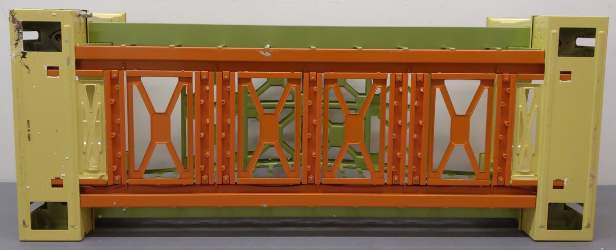 Lionel 6-32904 O Gauge Green & Cream Tinplate Hellgate Bridge #305 VG/Box