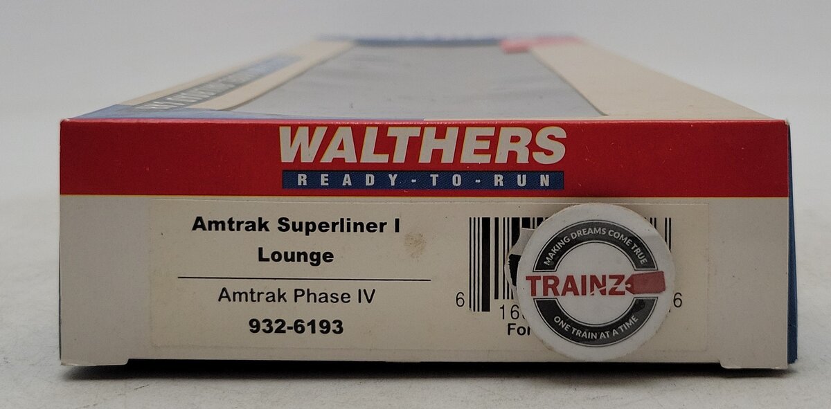 Walthers 932-6193 HO Scale Amtrak Superliner Phase 4 Sightseer Lounge Car NIB