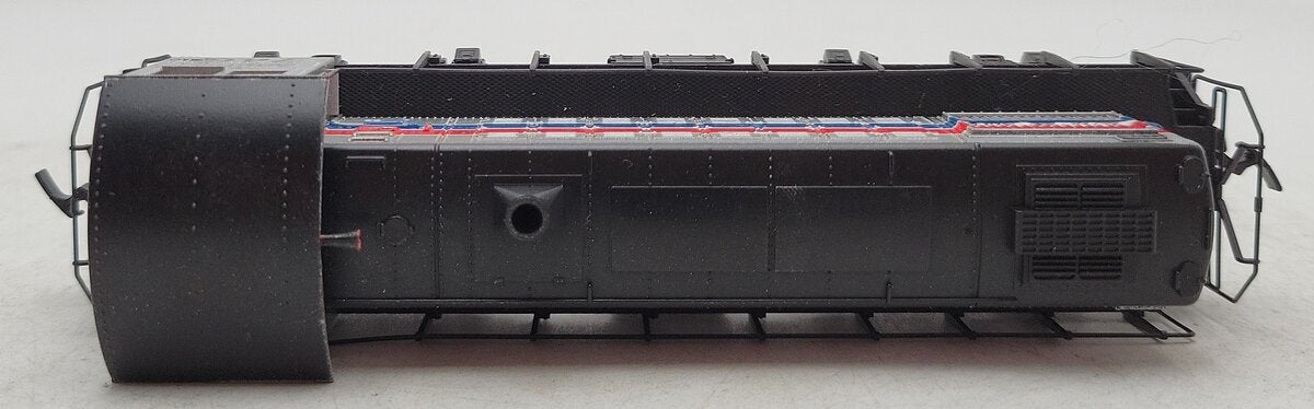 Atlas 8076 HO Scale Amtrak Alco S-2 Diesel Locomotive #746-Custom/Box