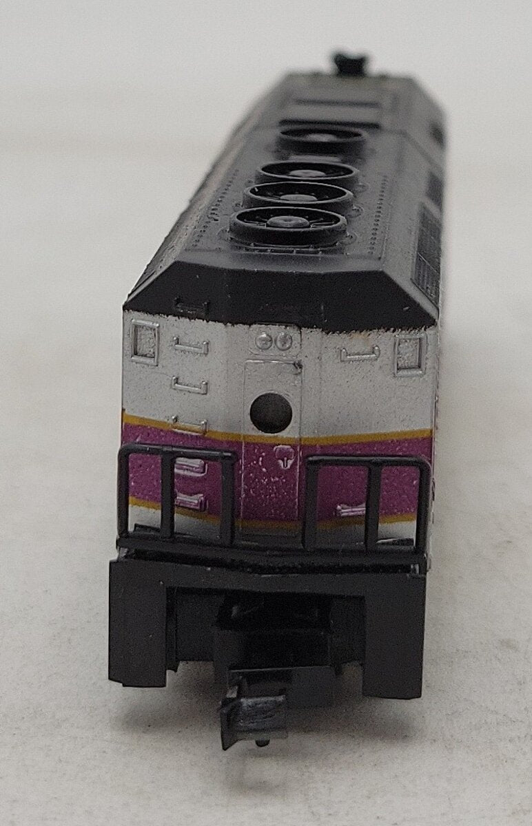 Model Power 7545 N Scale MBTA Transit F40PH Diesel Locomotive #1004 LN/Box