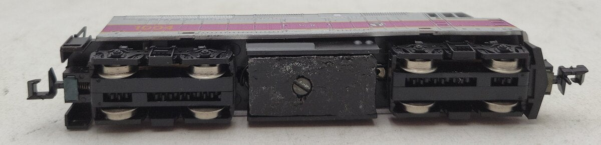 Model Power 7545 N Scale MBTA Transit F40PH Diesel Locomotive #1004 LN/Box