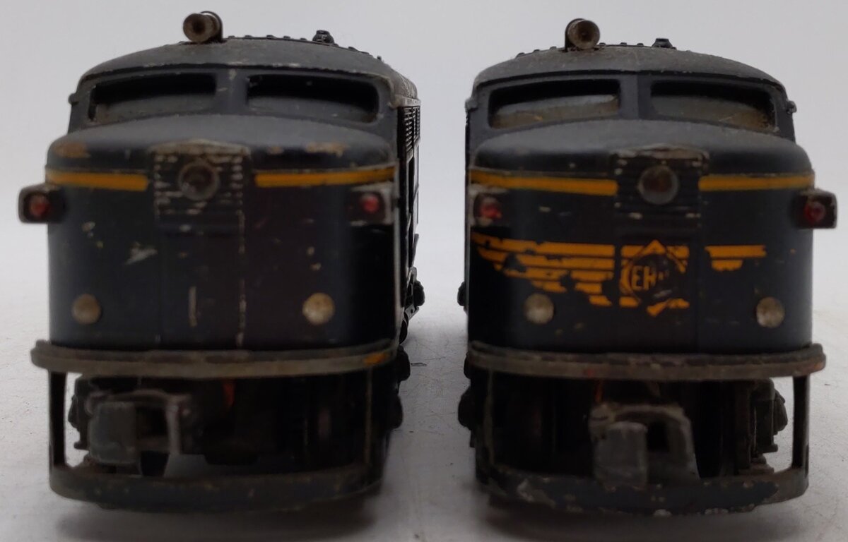Lionel 2032 Vintage O Erie Alco AA Diesel Locomotive Set