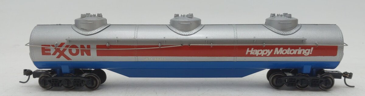Tyco 357C HO Scale Triple Dome Tank Car Exxon EX/Box