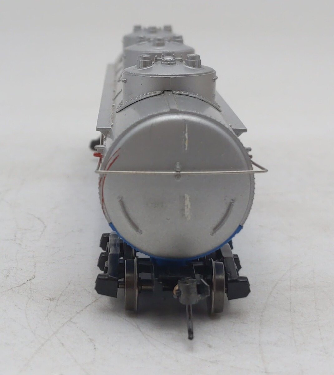 Tyco 357C HO Scale Triple Dome Tank Car Exxon EX/Box