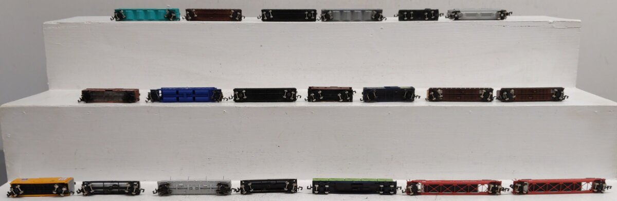 Atlas & Other N Scale Assorted Freight Cars [20] EX
