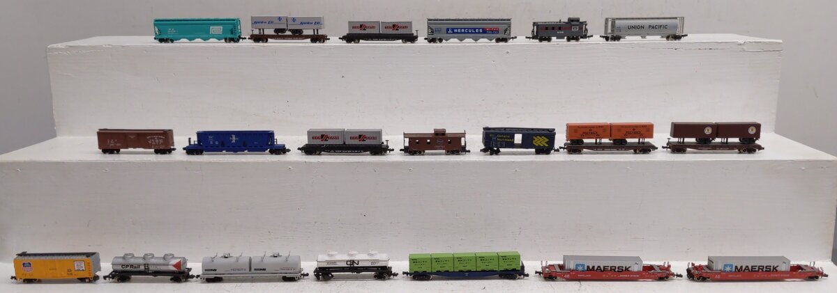 Atlas & Other N Scale Assorted Freight Cars [20] EX