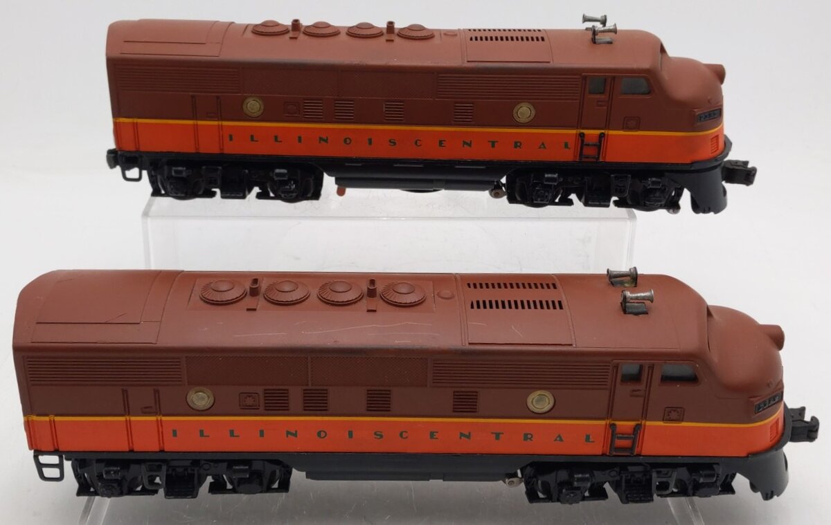 Lionel 2353 Vintage O Custom Illinois Central F-3 AA Diesel Locomotive Set #2353