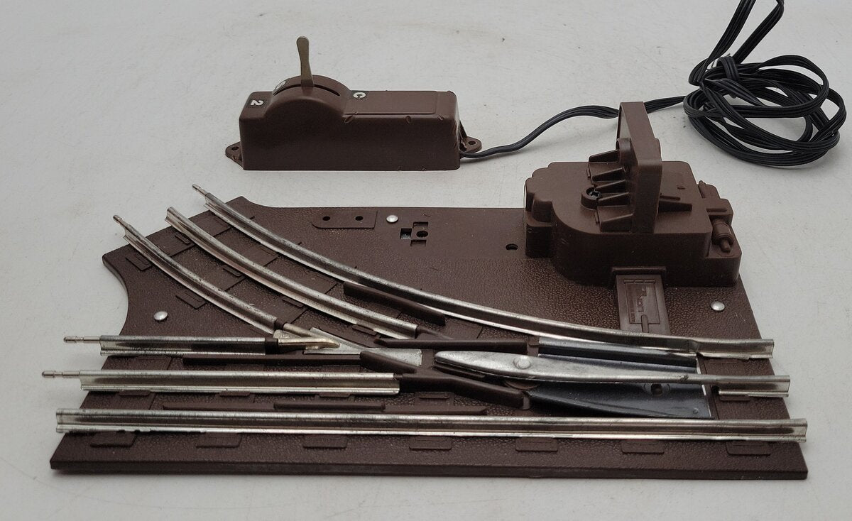 Lionel 6-5022 O27 Gauge Right Hand Manual Control Switch EX/Box