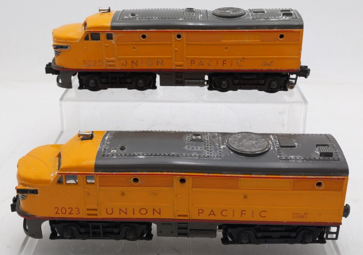 Lionel 2023 Vintage O Union Pacific Alco AA Diesel Locomotive Set VG