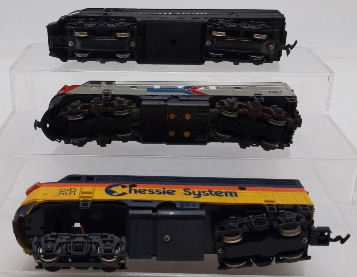 Athearn & Bachmann HO Scale Assorted Diesel Locomotives: #7071, 103, & 6603 [3] EX