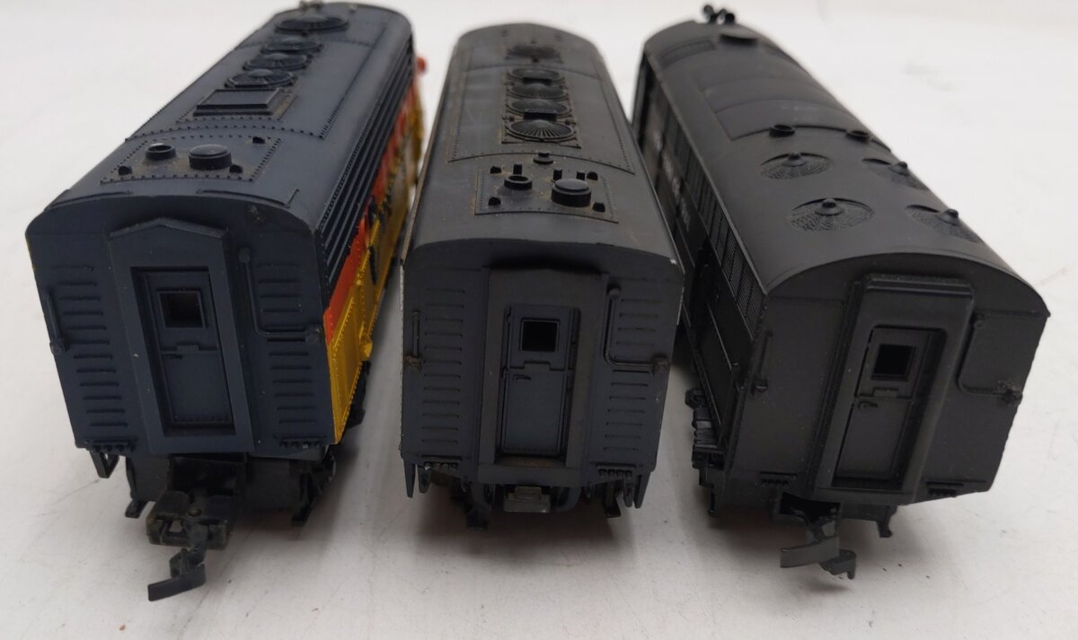 Athearn & Bachmann HO Scale Assorted Diesel Locomotives: #7071, 103, & 6603 [3] EX