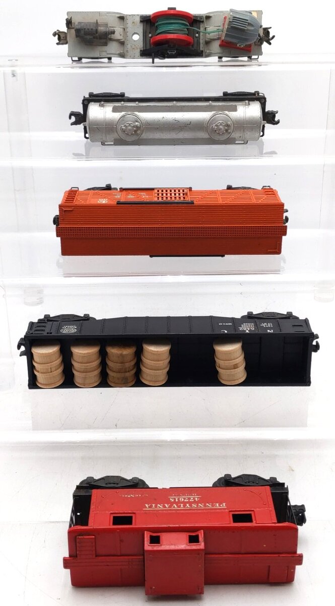 Lionel Vintage O Gauge Freight Cars #3650,2465,3656,6462,477618 [5] VG
