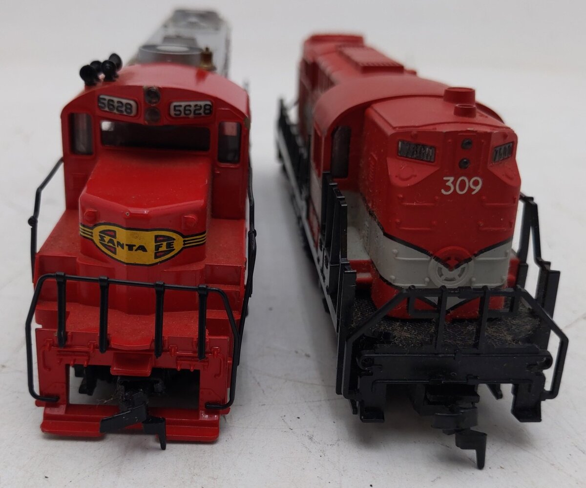 AHM & Tyco HO Scale Diesel Locomotives: #5628, & 309 [2] VG