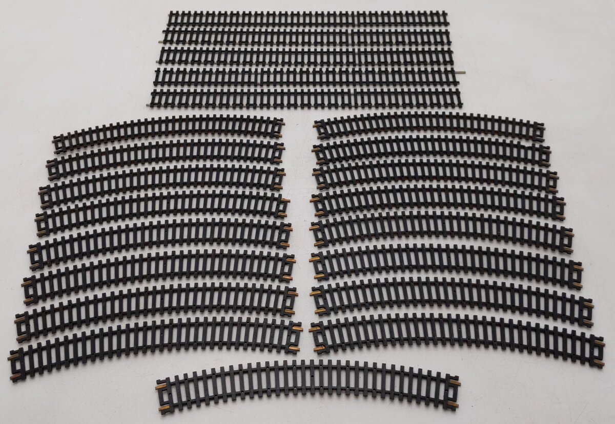 Atlas HO Scale Assorted Curved and Straight Track Sections [22] EX