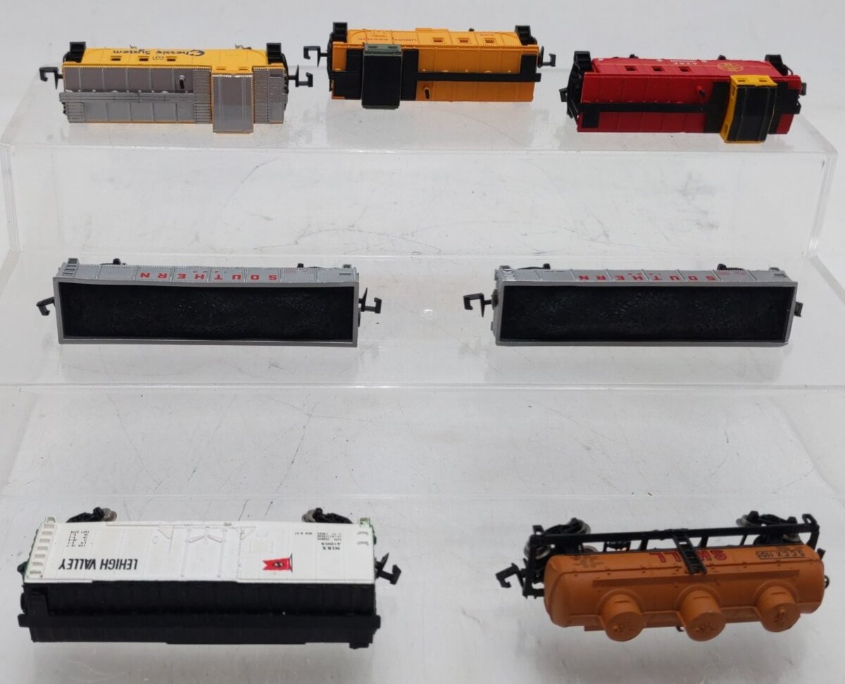 Bachmann & Model Power N Freight Cars: #206, 1105, 999628,41003, 3327, 1628 [7] EX