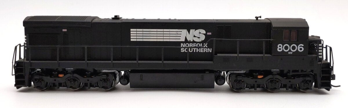 Atlas 8626 HO Scale Norfolk Southern C30-7 Diesel Locomotive #8006 LN/Box