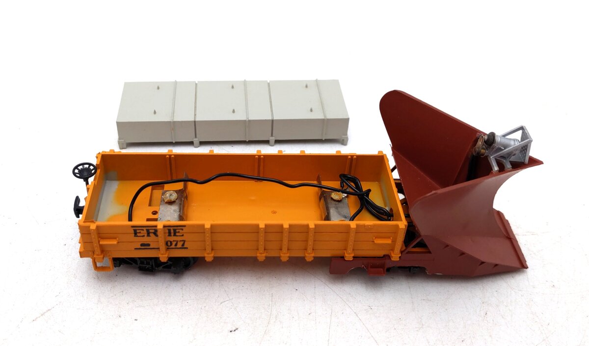 Rivarossi 2286/0 HO Gauge Erie Snowplow #077 VG/Box