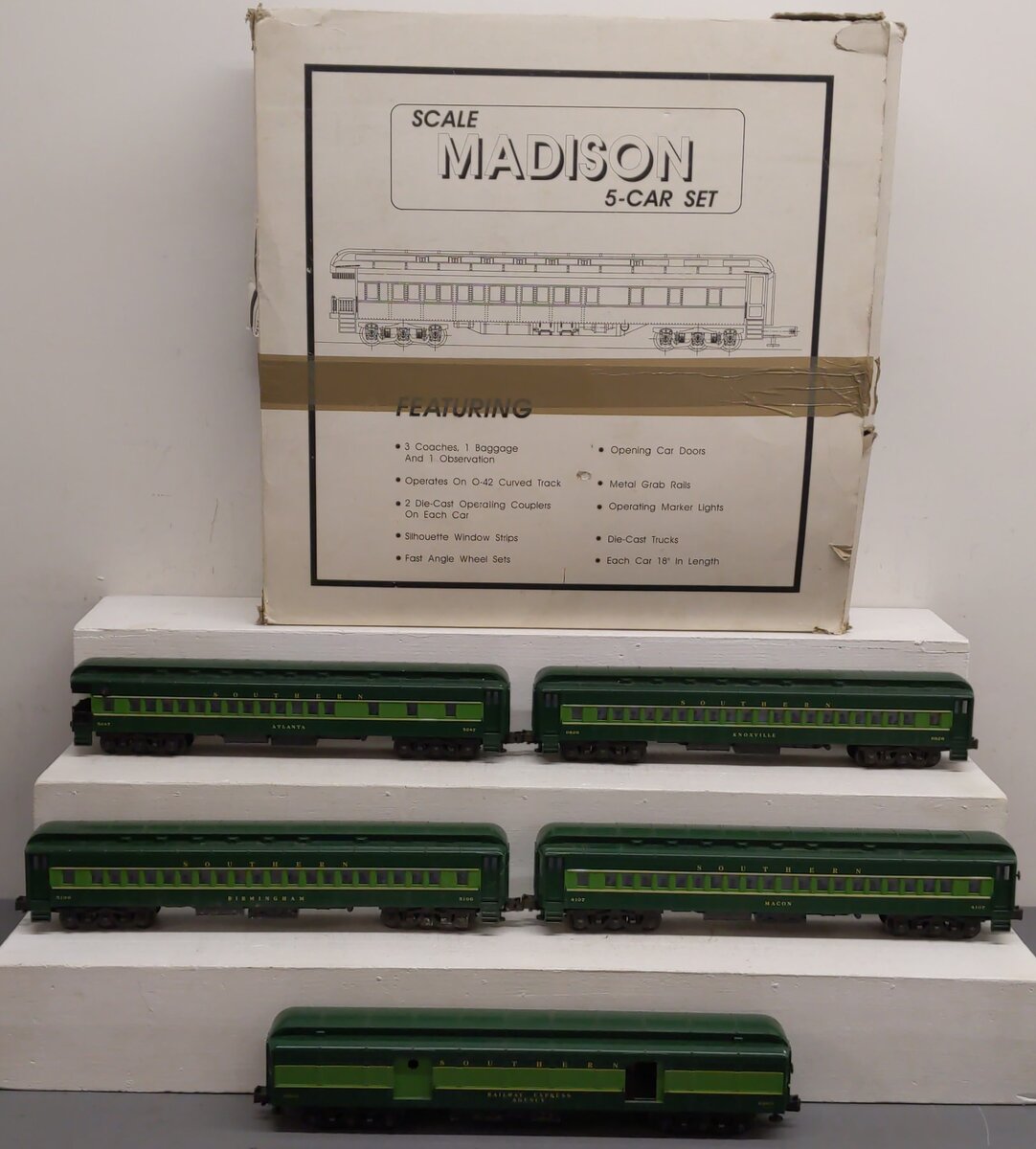 Williams 2404 O Scale Southern Crescent Madison 5 Car Set VG/Box