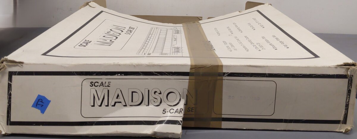 Williams 2404 O Scale Southern Crescent Madison 5 Car Set VG/Box