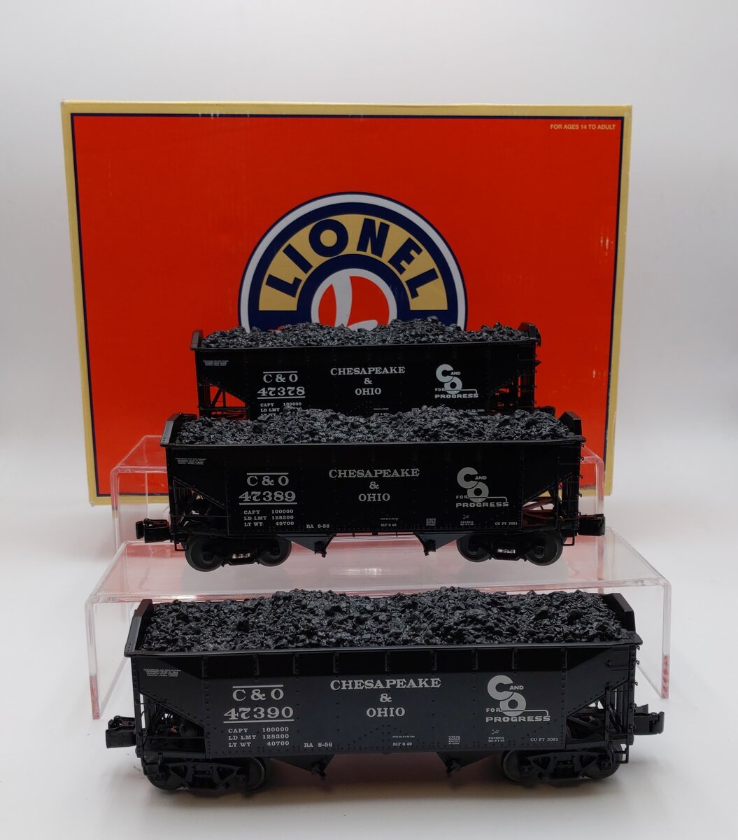 Lionel 6-27973 O Gauge Chesapeake & Ohio Scale Offset Hopper Set (Set of 3)
