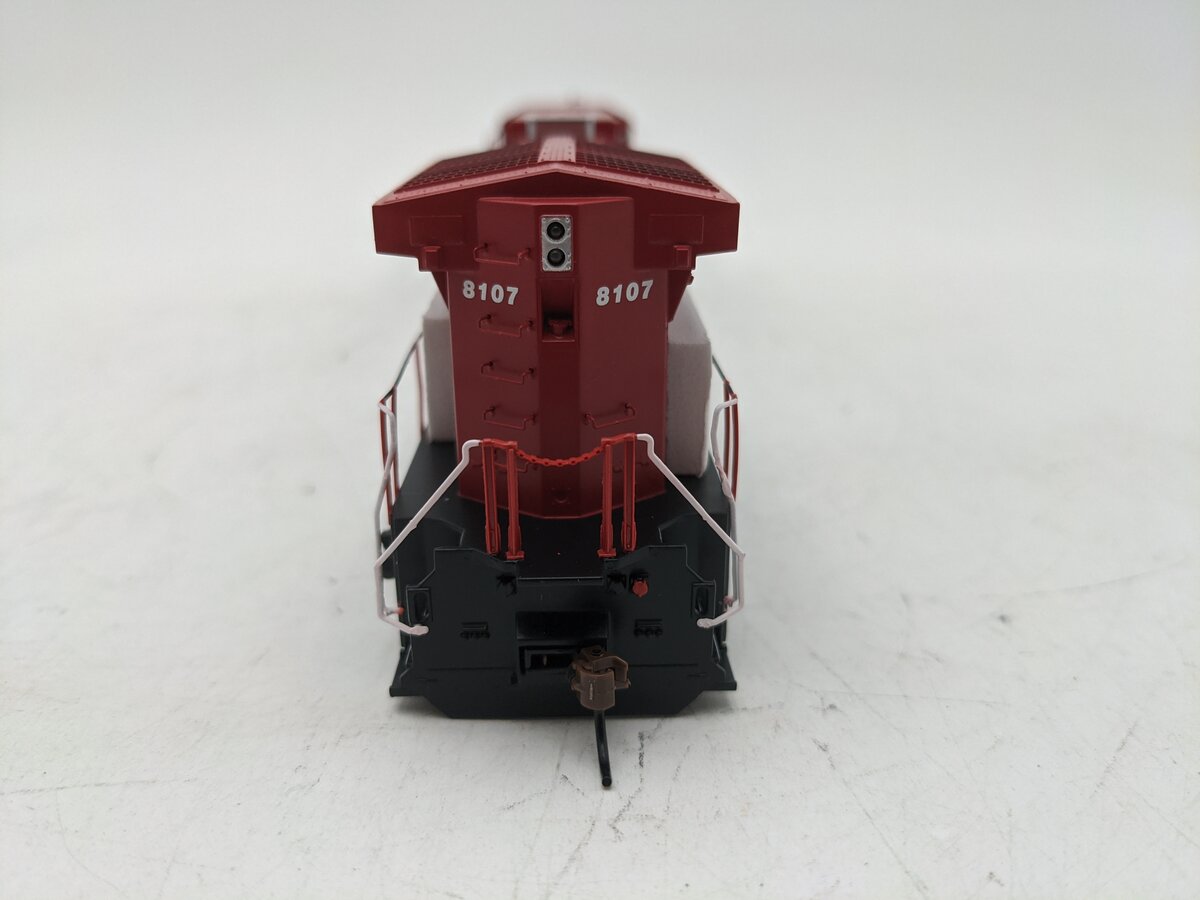 Roundhouse 97267 HO Canadian Pacific Railroad AC4400CW Diesel Locomotive #8107 EX/Box