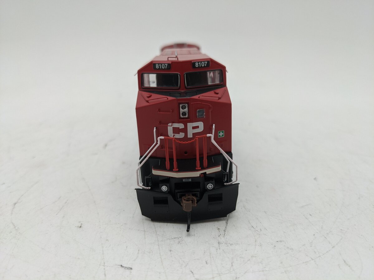 Roundhouse 97267 HO Canadian Pacific Railroad AC4400CW Diesel Locomotive #8107