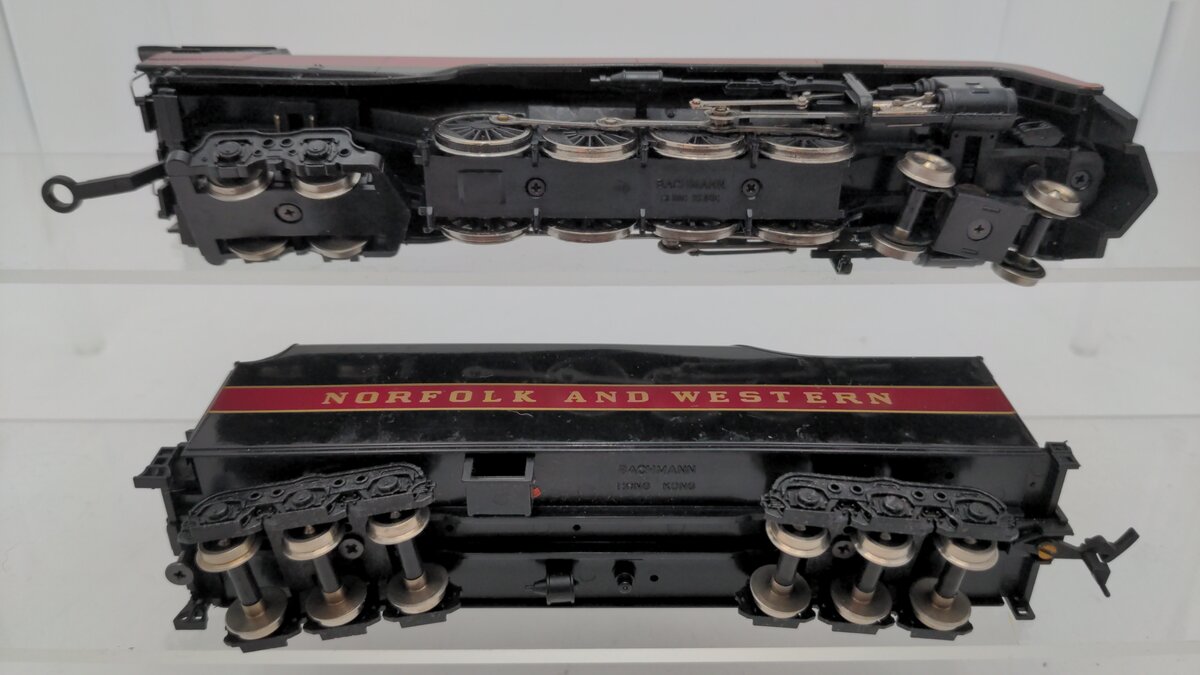 Bachmann 41-0657 HO Norfolk & Western Class J 4-8-4 Steam Locomotive & Tender EX