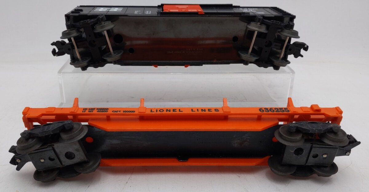 Lionel Vintage O Gauge Freight Cars: #6464425 & 636255 [2] VG