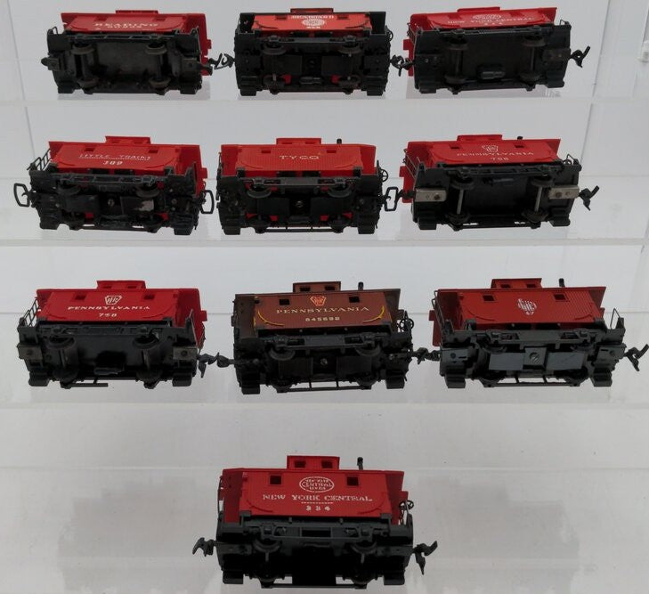 Mantua HO Scale Assorted CUSTOM Cabooses: 845692, 526, 67, 758, 334, 309 [10] VG